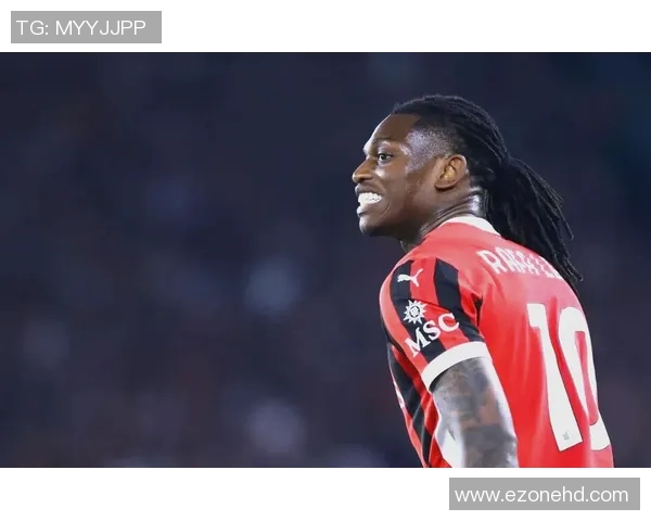 足球史上最具争议和不光彩的球星是谁揭秘与背后故事分析