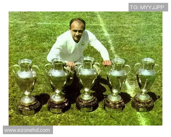 阿根廷7号足球明星是谁 他在世界足坛的影响力与成就解析