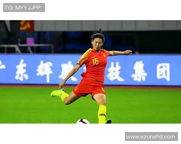 女足球星莉娜个人资料及精彩比赛瞬间解析