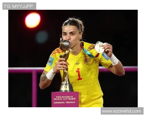 足球明星荣耀时刻精彩回顾 世界杯夺冠瞬间高清图集